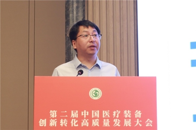 医院重症康复科主任雷鸣教授分享了《重症康复相关技术国内外发展现