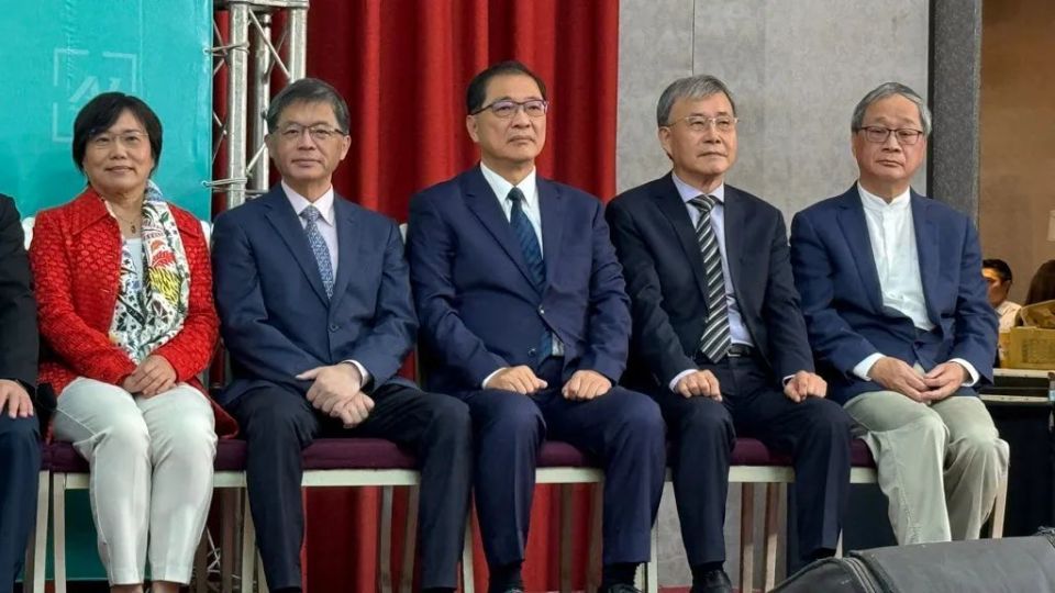 台新"内阁"成员公布 充斥"独老南"_腾讯新闻