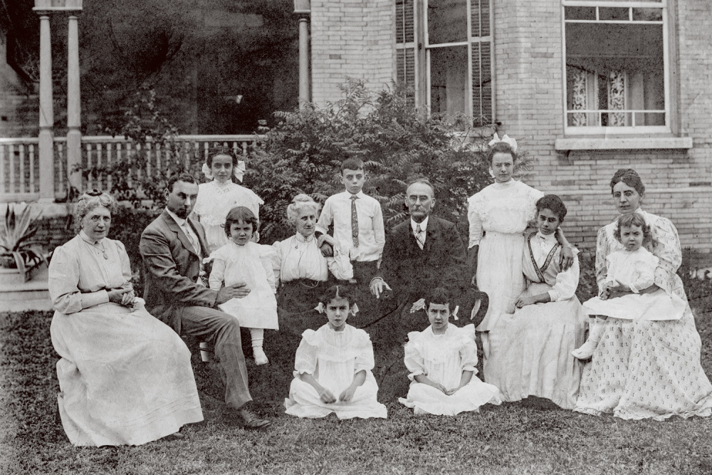 1867年,24岁的美国内战退伍士兵海勒姆·哈里森·洛瑞(hiram harrison