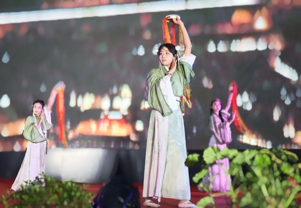 书法类)911 杨佳豪    914 邹敏佳  杨之星814 戴璐谣  909 刘诗怡817