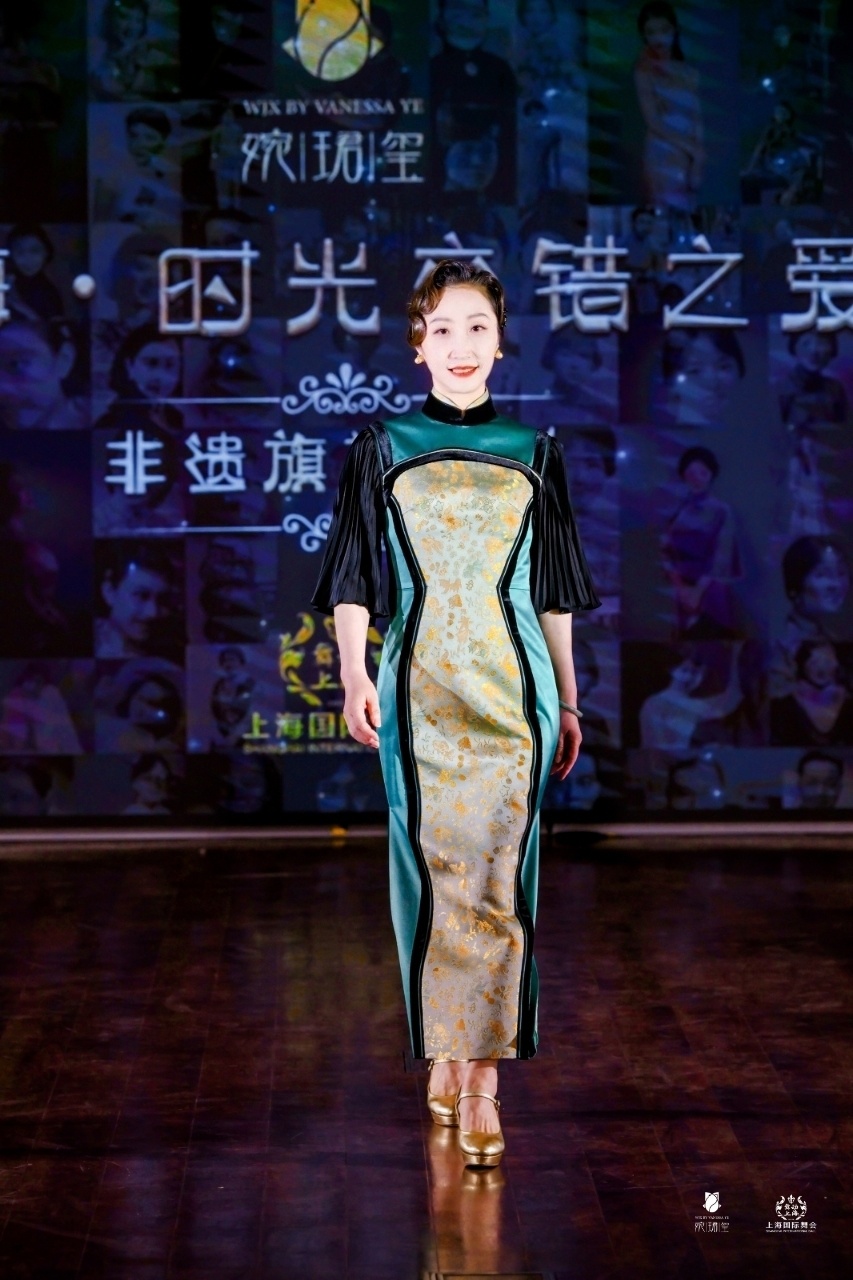 跨越时光经纬，当代海派旗袍秀绽放黄浦江-腾讯新闻