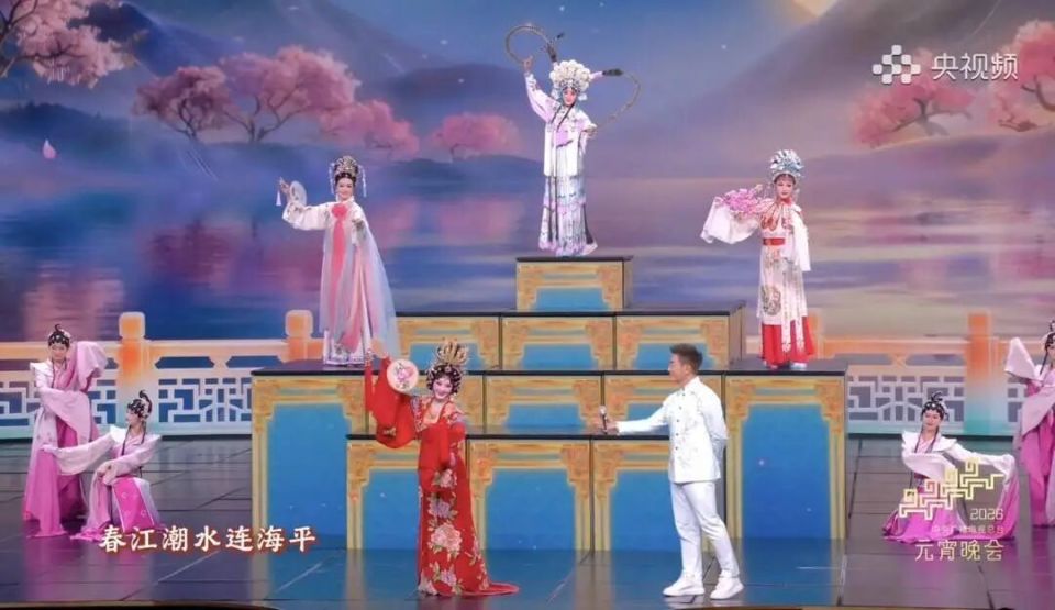 马年总台元宵晚会，这些四川“彩蛋”你找到了吗？_腾讯新闻