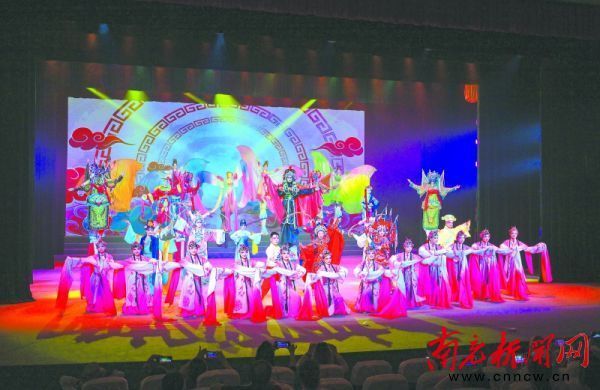 李双早)7月12日,记者从四川省大木偶剧院获悉,由该剧院创作的木偶剧
