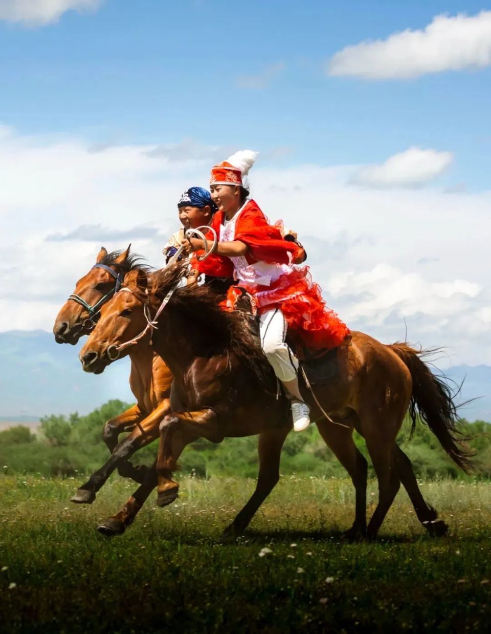 赛马,跑马射箭……"马上"开赛,项项精彩!