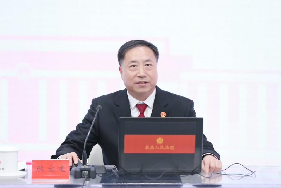 耿宝建介绍,过去一年,最高人民法院主动将行政案件上诉率高,申请再审