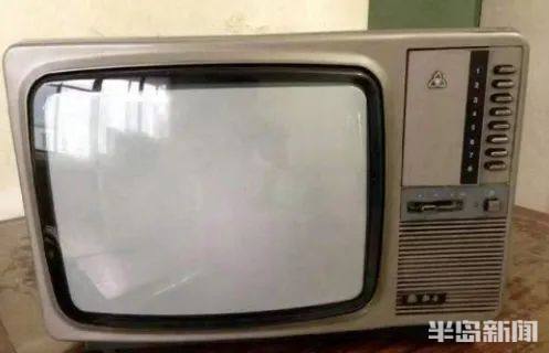 朝花夕拾 | 石鑫——电视机里放映着的时代变迁_腾讯新闻