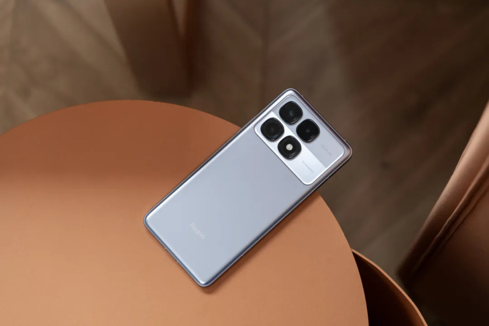 未使用　Redmi K70 至尊版 maxresdefault.jpg