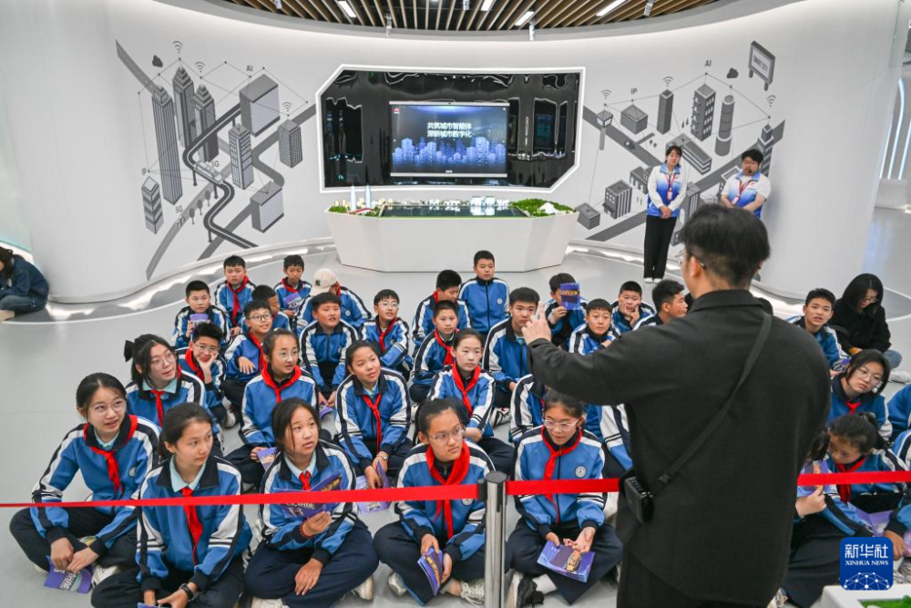 哈尔滨:在研学中成长——一份特殊的儿童节礼物