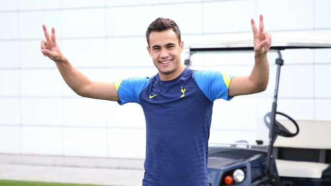 雷吉隆租借加盟曼联-腾讯新闻