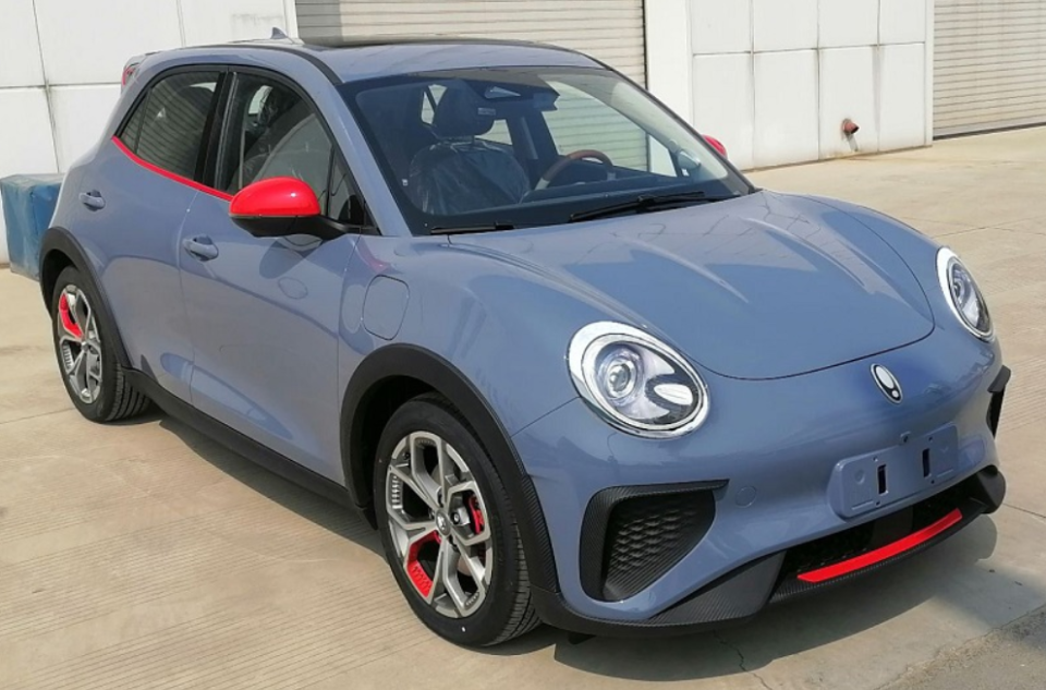 长城欧拉好猫 gt 纯电轿车申报:功率 135kw,轴距 2650mm