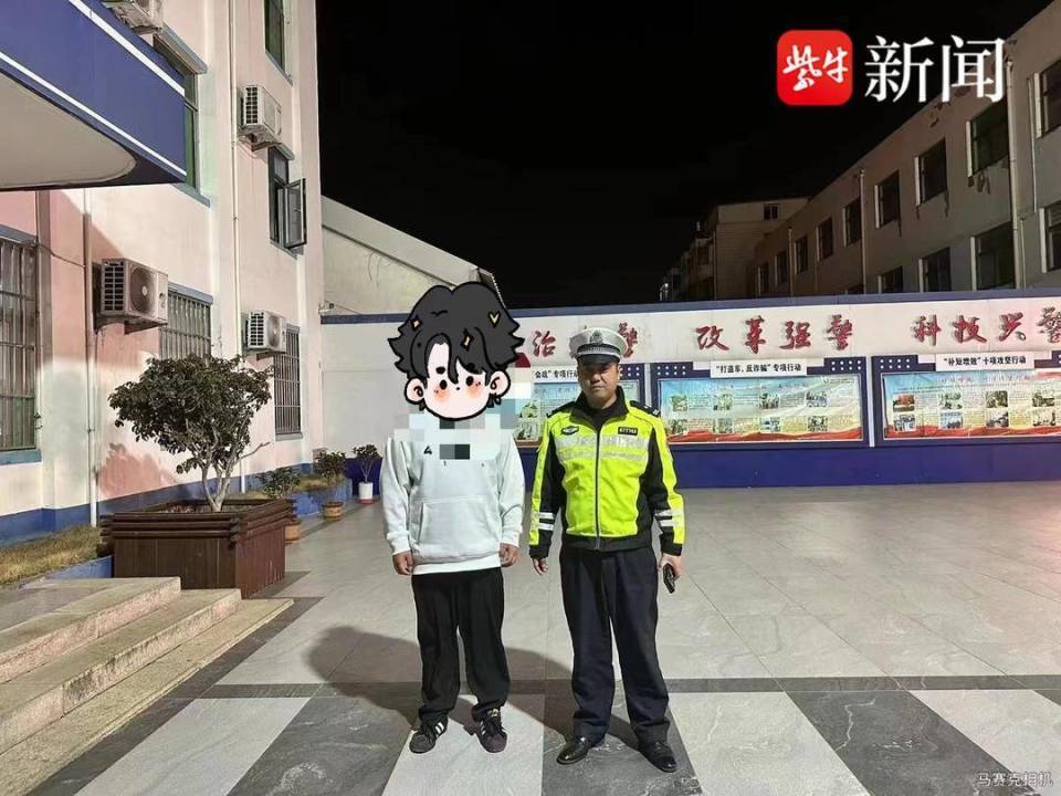 视频鬼火少年炫技寻求刺激东海交警严厉打击