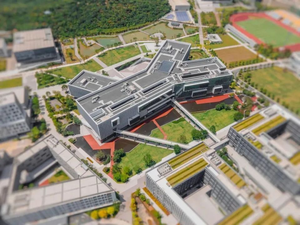 深圳大学罗湖校区图片