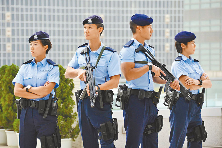 百度技術(shù)學院：天下彩與你同行天空彩票港媒：香港警隊年內(nèi)開啟更換警槍計劃，將使用國產(chǎn)CF98A式半自動手槍