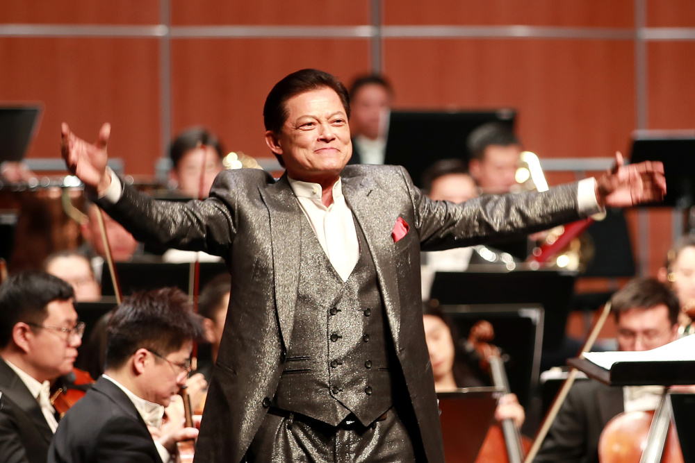 莫华伦联袂香港青年歌唱家登台,"狮子山下"音乐会唱出家国情缘_腾讯