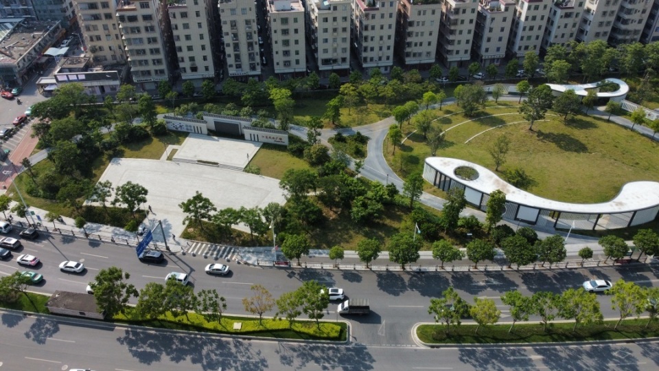 市城中村改造条例》获批,补偿方案异议"过半数"应开听证会_腾讯新闻