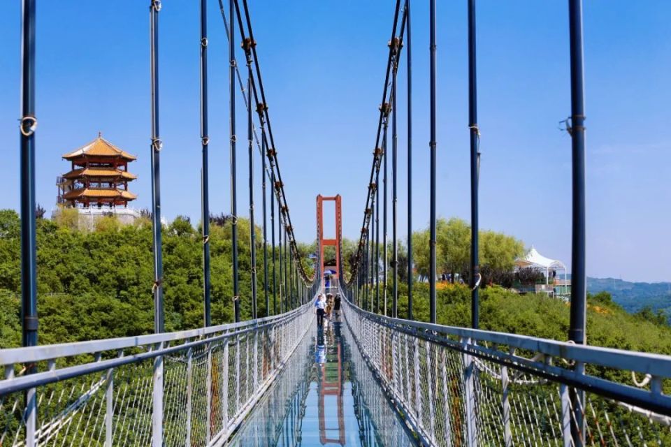 活动地点:金锁关石林景区活动时间:5月19日上午10:30