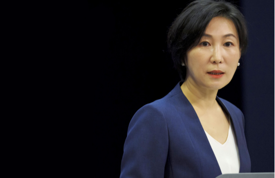 菲军舰强闯仁爱礁,中国海警破浪前出,毛宁一番话,信息量十足-腾讯新闻