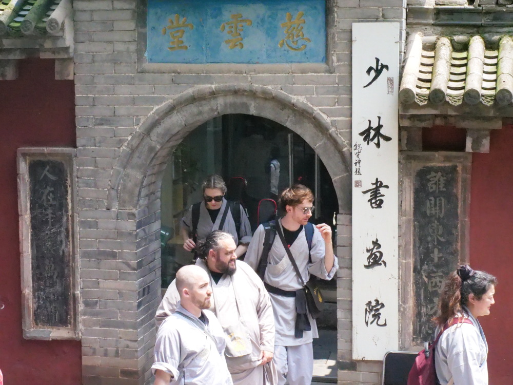 "少林考功"是嵩山少林寺每年都要举行一次的"年终大考",旨在考察少林