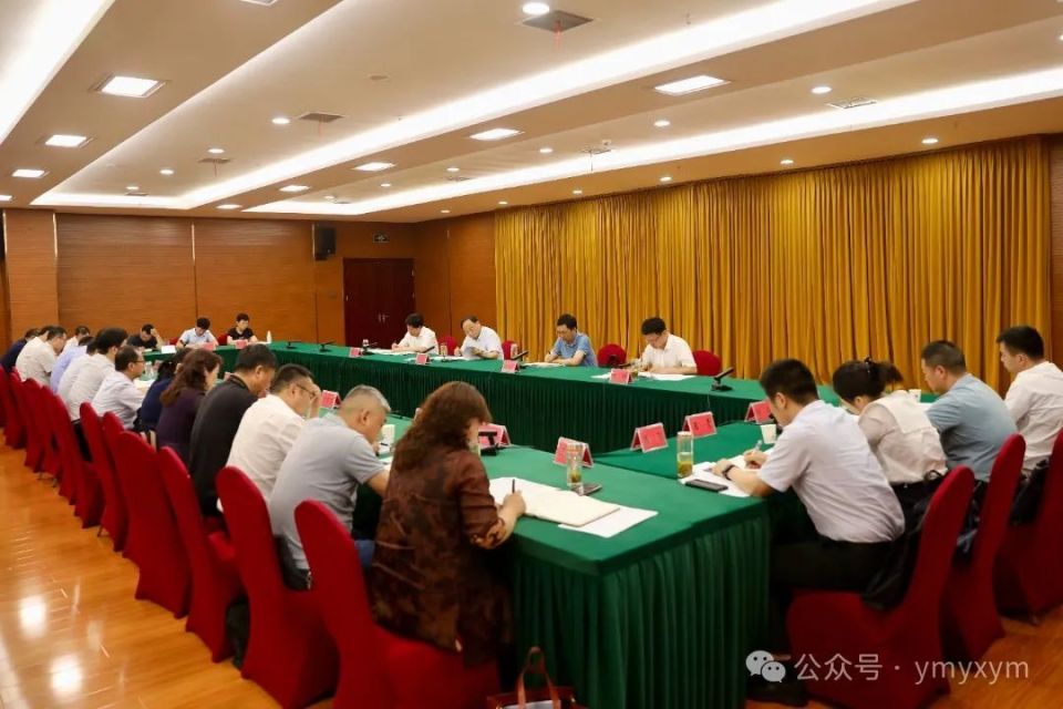 县长方超,县委副书记,政法委书记尹亮,县委常委,宣传部部长胡海波,副