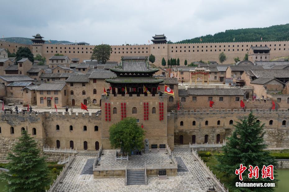 航拍山西晋城湘峪古堡