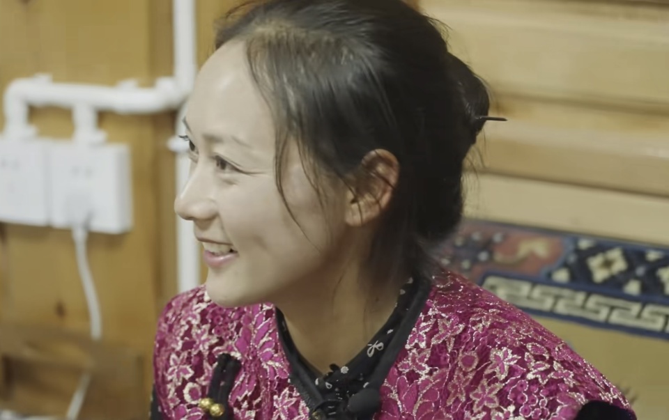 茨姆,温和地走出山谷