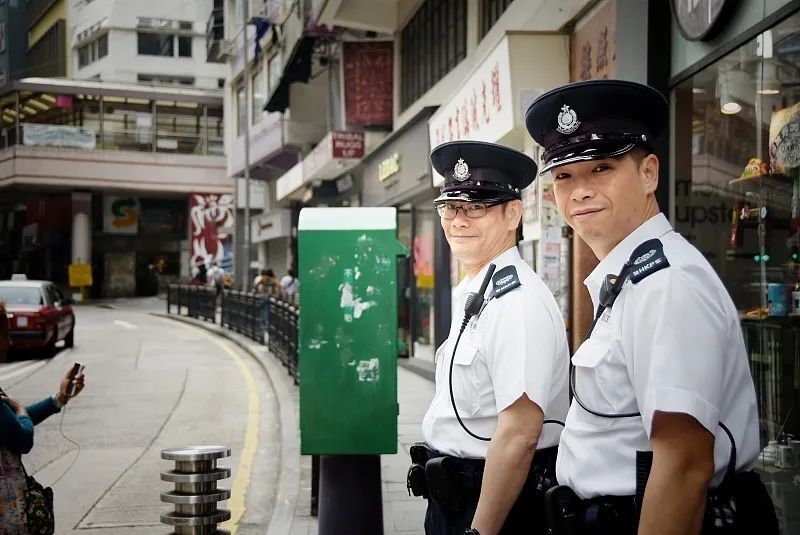 香港警察将改用国产手枪!