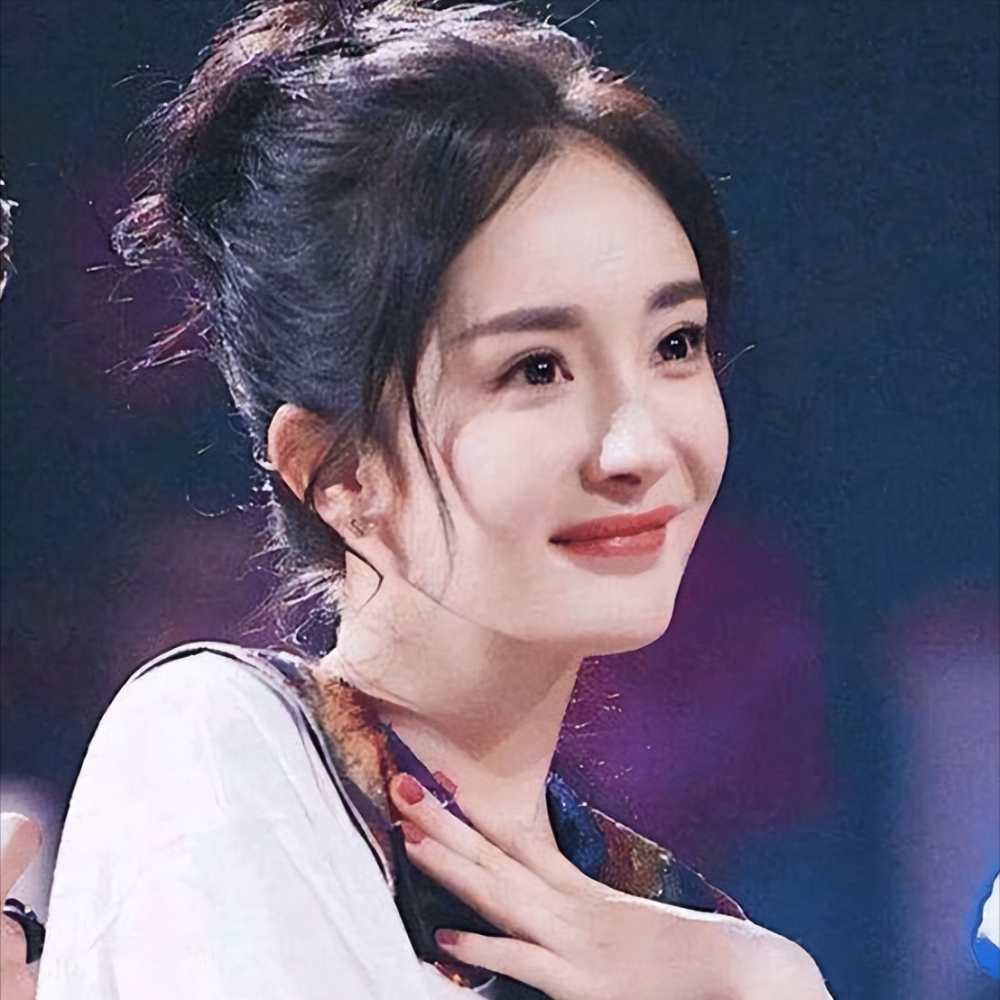 杨幂被问是否会为了女儿复婚,一句话让人匪夷所思,当妈的不容易