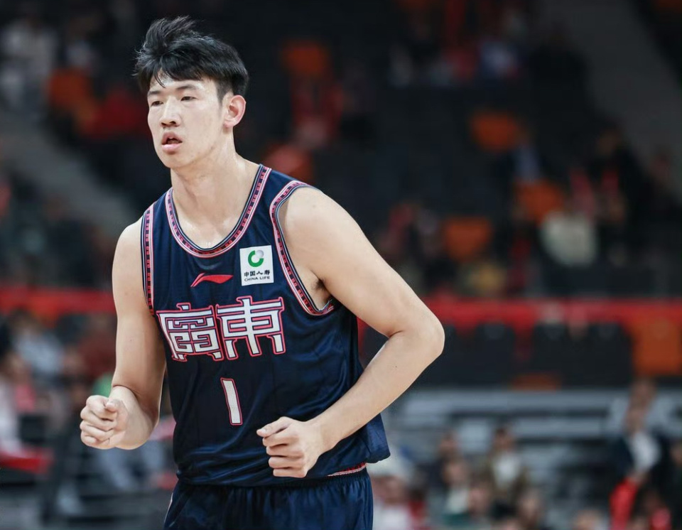 挤走黄明依徐昕广东队新内线正式崛起杜锋亲自保驾护航