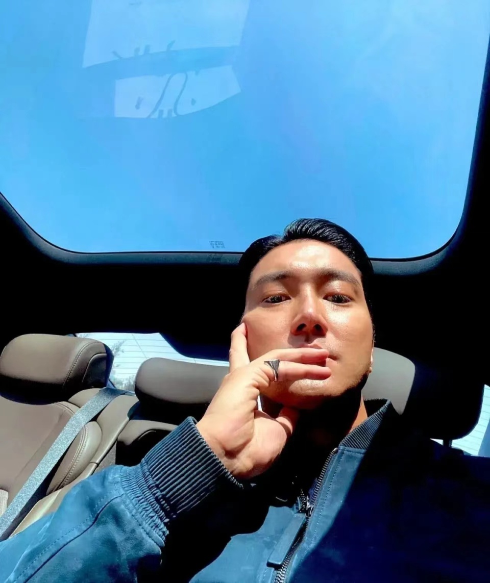 岁月不饶人!36岁崔始源变发面馒头,男神难逃中年魔咒_腾讯新闻