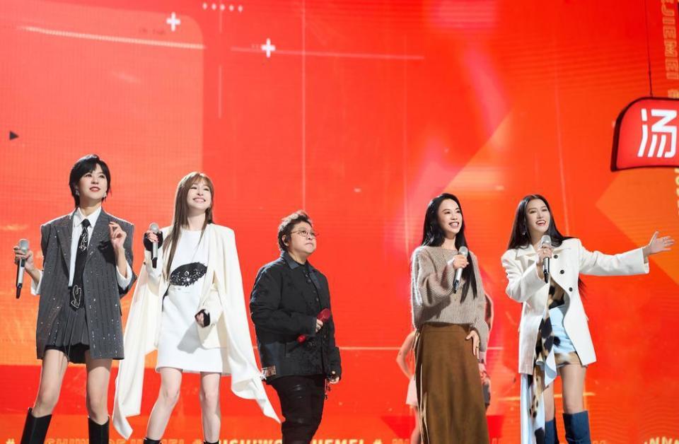 声生不息家年华金曲盛典举行孙楠黄绮珊走心聊人生感悟
