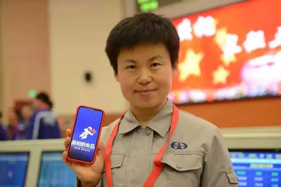 她，再次担任“01”指挥员_腾讯新闻