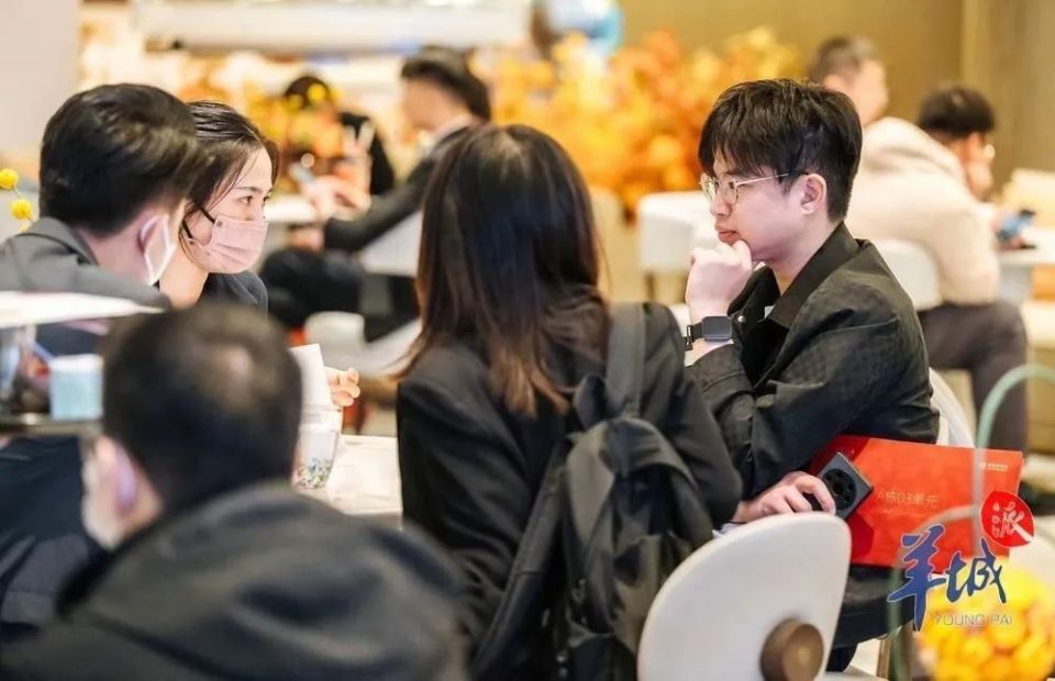 广州楼市新政后：有盘立马成交，有盘到访量飙升......_腾讯新闻