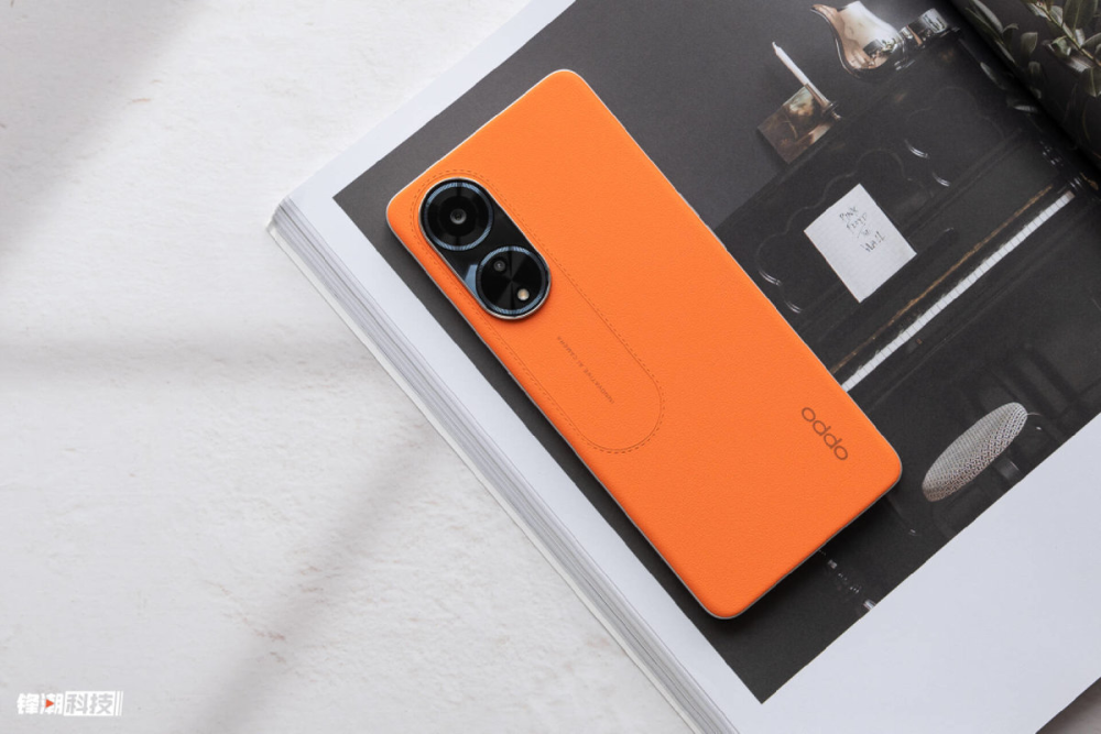 lcd直屏 素皮后盖,oppo a1是2k价位段惊喜新选择_腾讯新闻