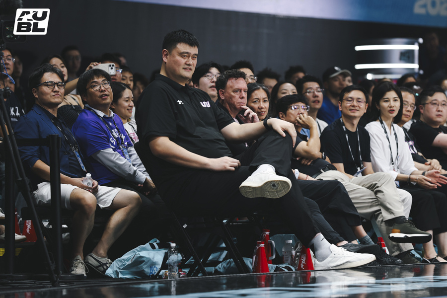 新民体育｜一黑到底！上海交大男篮斩获第二届亚洲大学生篮球联赛冠军_腾讯新闻