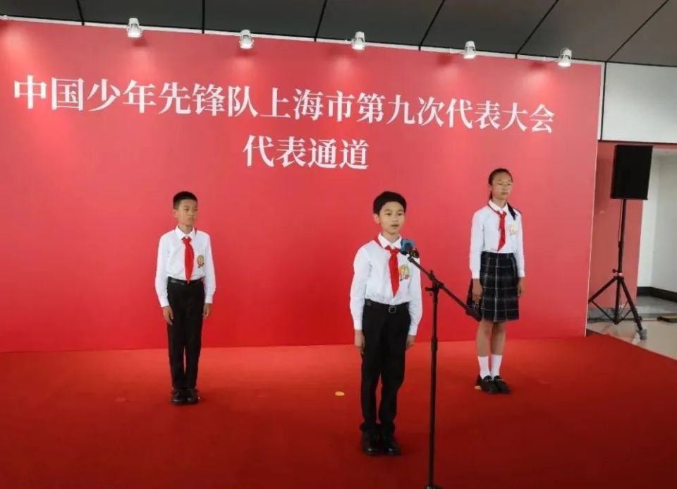 上海市长宁区复旦小学的单辰杰带来了关于推行小学生下午能量补给的