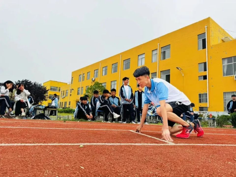 金河中学东城中学宋江武校第一初级中学郓城广大师生的澎湃与力量接