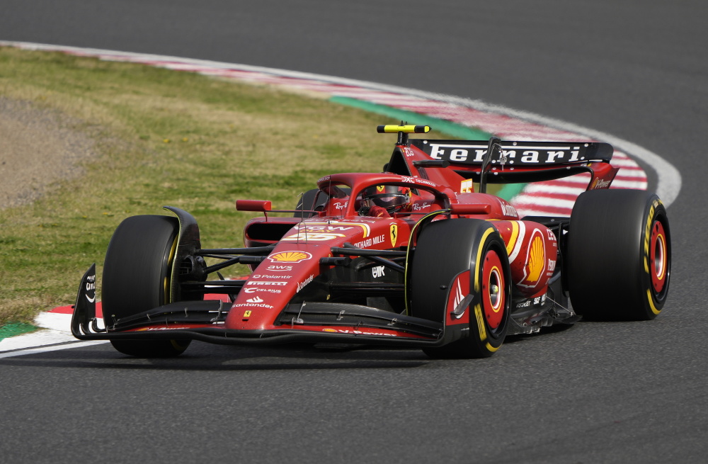 赛车——f1日本大奖赛:维斯塔潘夺冠_腾讯新闻