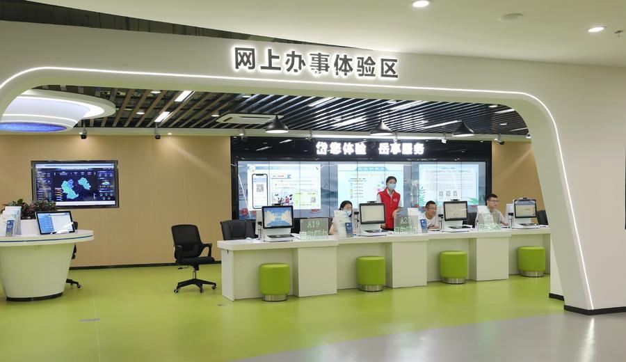 岱岳区行政审批服务局:围绕企业群众"心头事",办好政务服务"一件事"