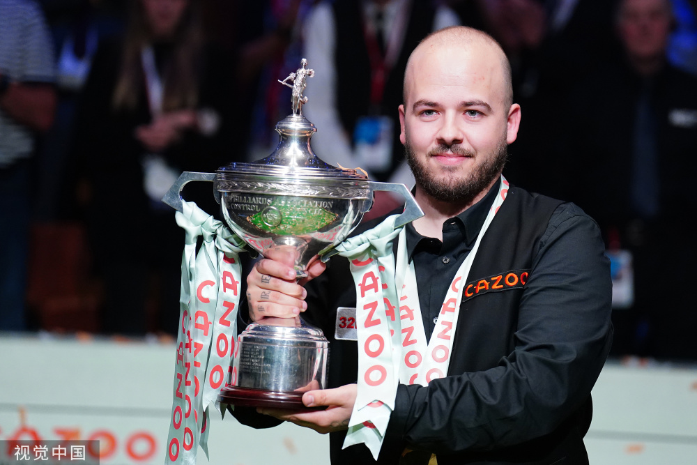 新科世锦赛冠军布雷切尔,他是中国斯诺克最好的榜样_腾讯新闻