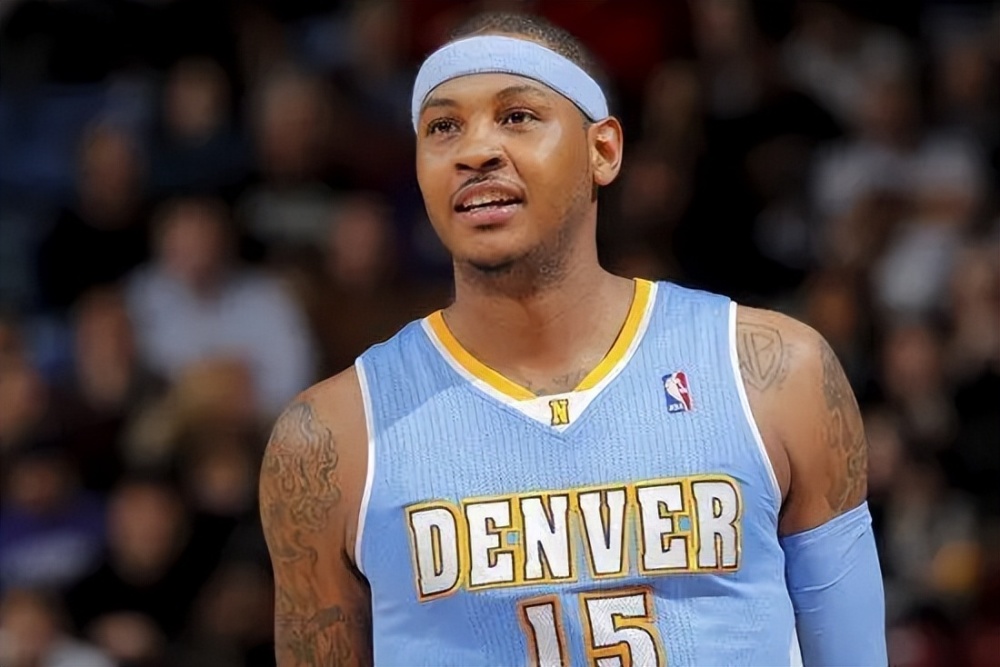 单场得分记录,并成为nba历史上第二年轻的单场比赛得到至少40分的球员