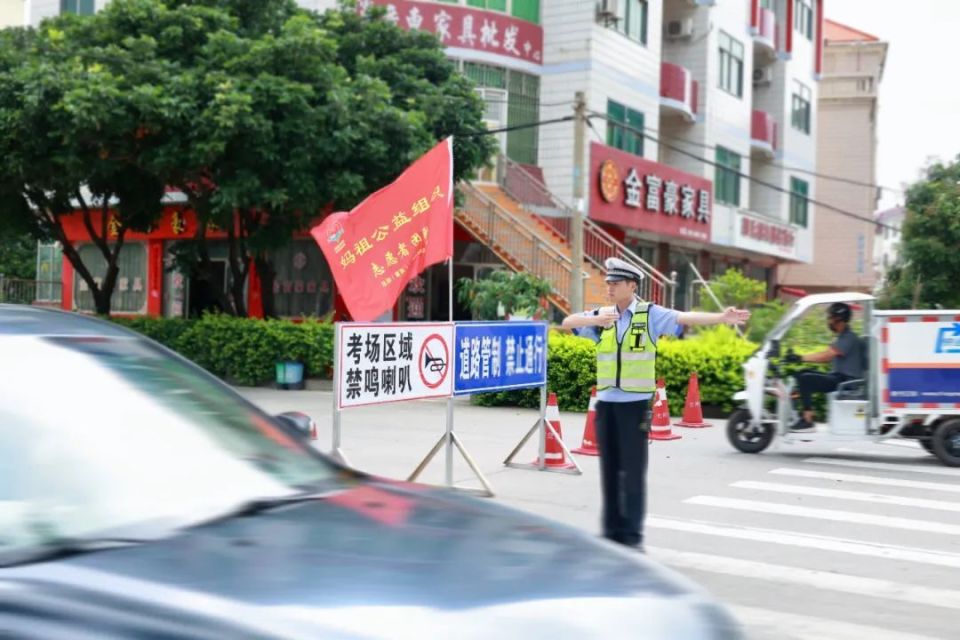 福建交警全力护航,双向奔赴,圆满交卷!