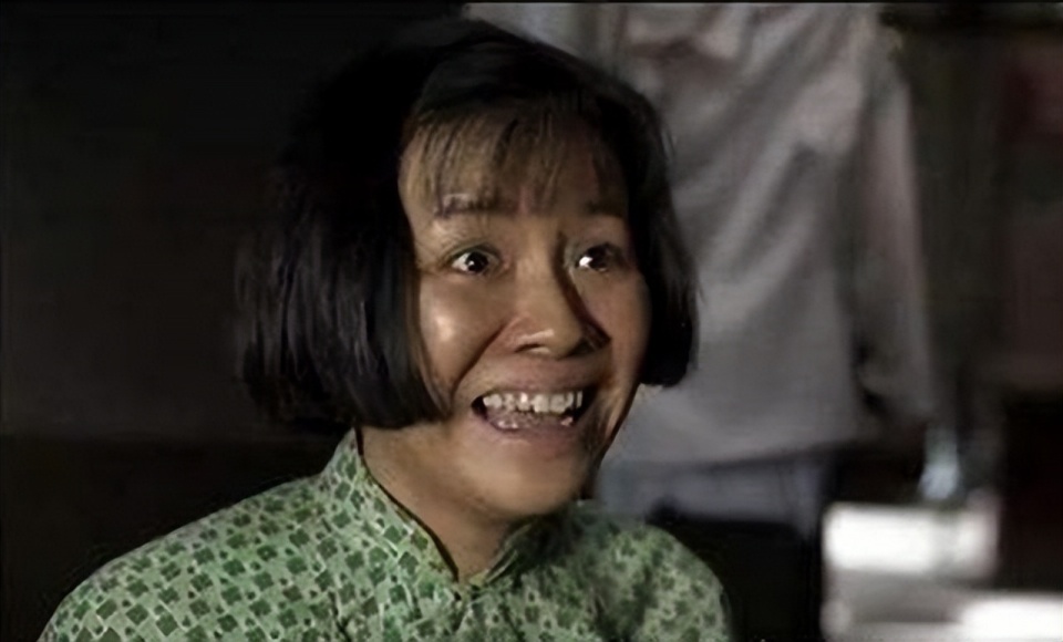父母爱情:江德福为什么不送妹妹德华去读书反而让她当保姆?_腾讯新闻