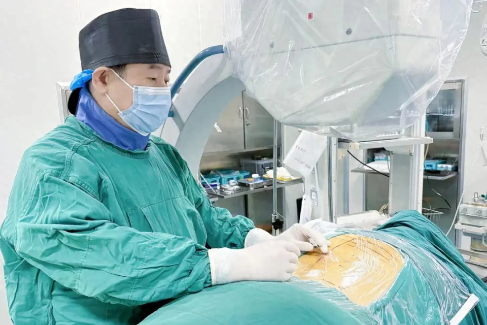 脊髓神经刺激器置入术让您无需再忍!