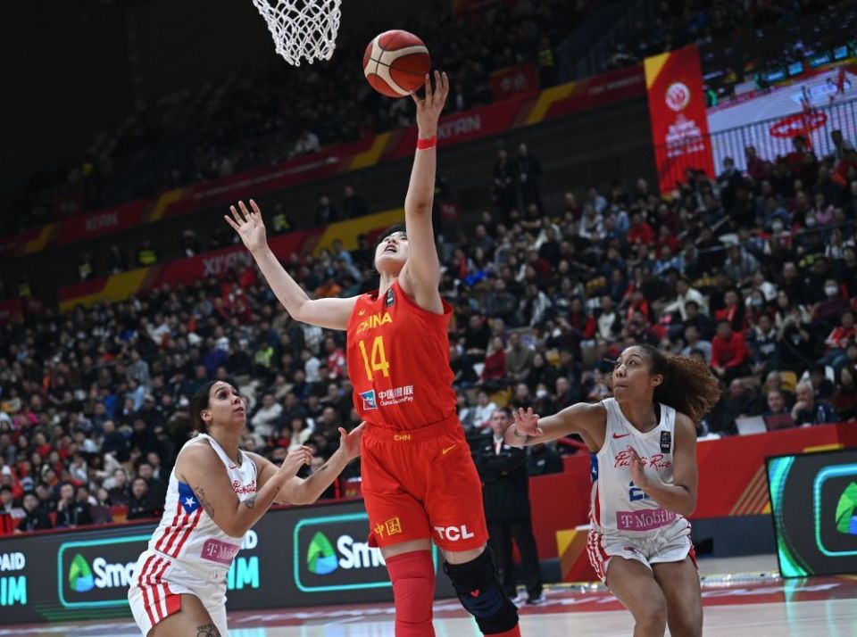 此前在美国女子职业篮球联赛(wnba)打球的内线球员李月汝即将回归中国