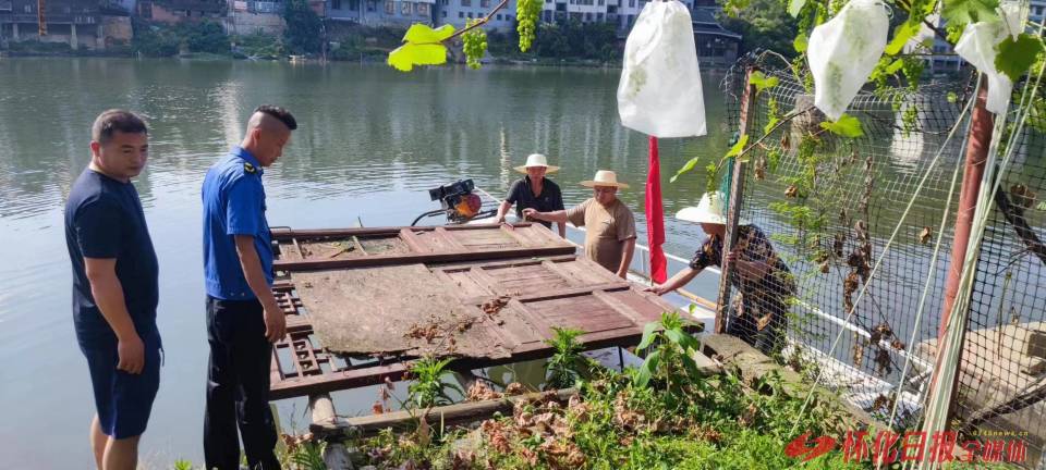 通道县溪镇开展禁渔期联合执法行动