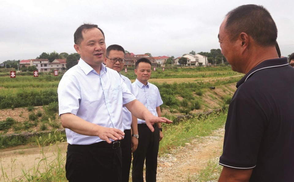 服务"三农" 服务县域 服务本土_腾讯新闻