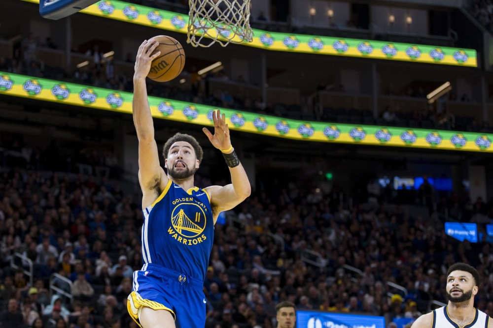 讨论|克莱-汤普森一直在努力 他已经在变得越来越好了_腾讯新闻