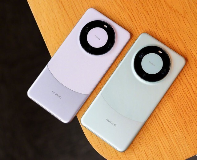 华为mate60 pro携大地色卡惊艳亮相,探索科技美学新生!-腾讯新闻