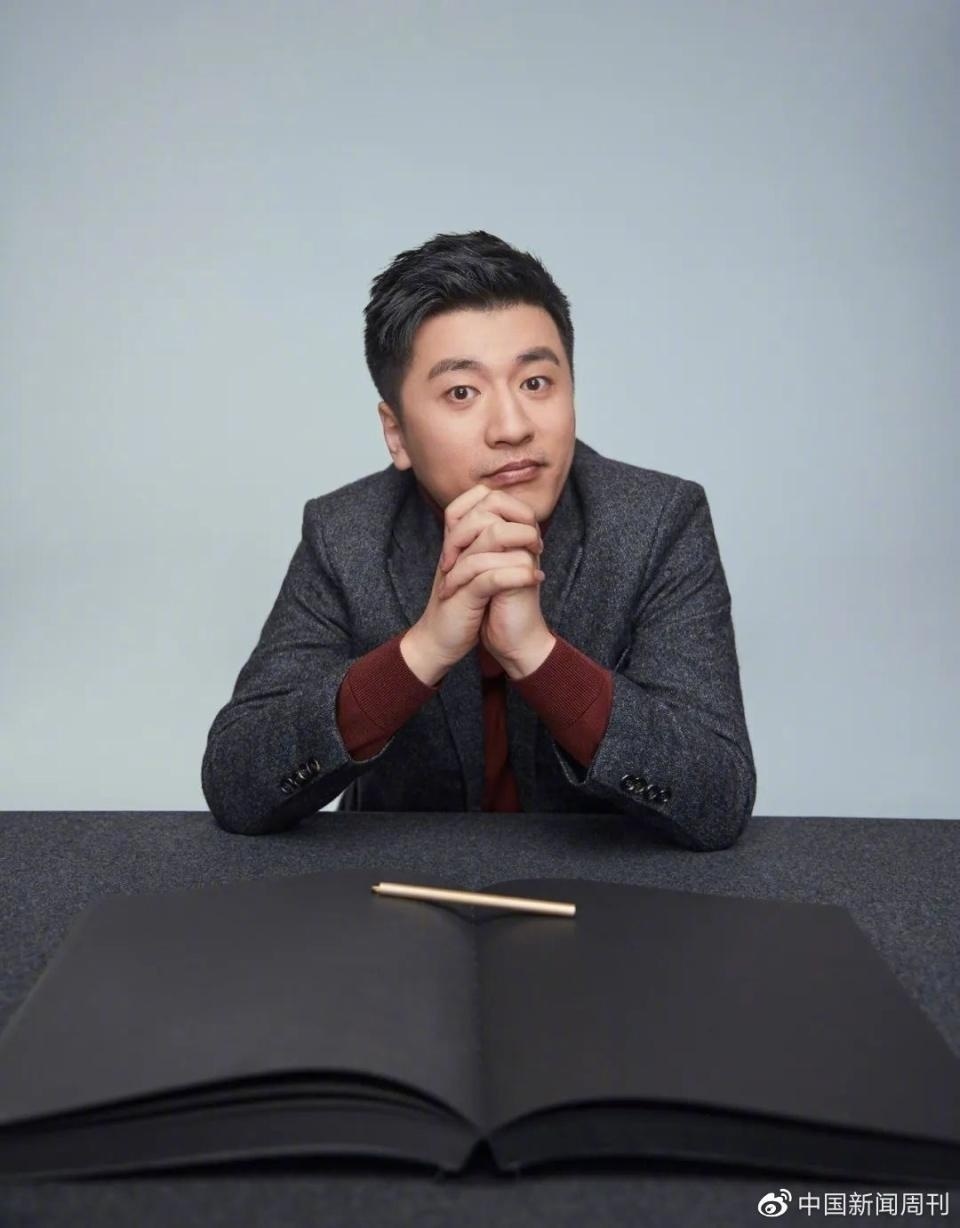 发表不支持报考新闻学的言论遭新闻学教授怒怼,张雪峰发文回应:选专业