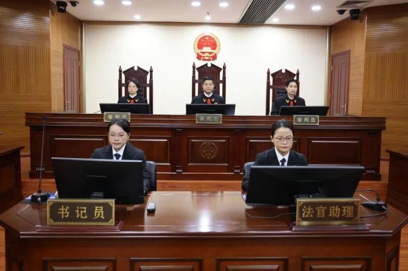 原应急管理部消防救援局副局长张福生受贿案一审开庭